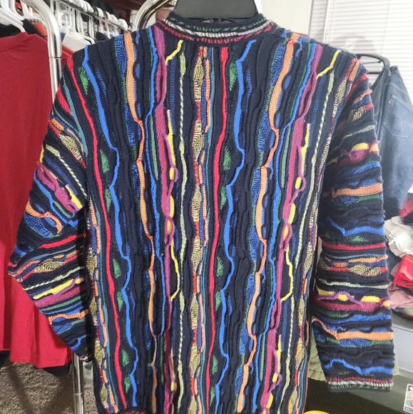 Aklanda's Billabong long button cardigan Purely Australian - Picture 7 of 10